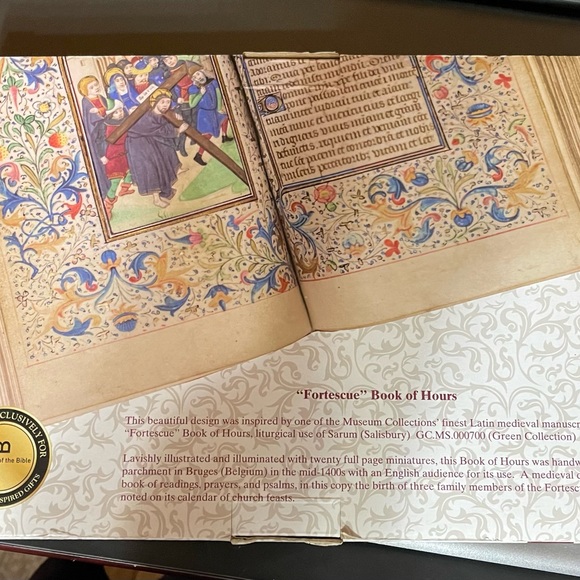 Fortescue Book of Hours Decorative 4”X6” picture frame. - Picture 6 of 8